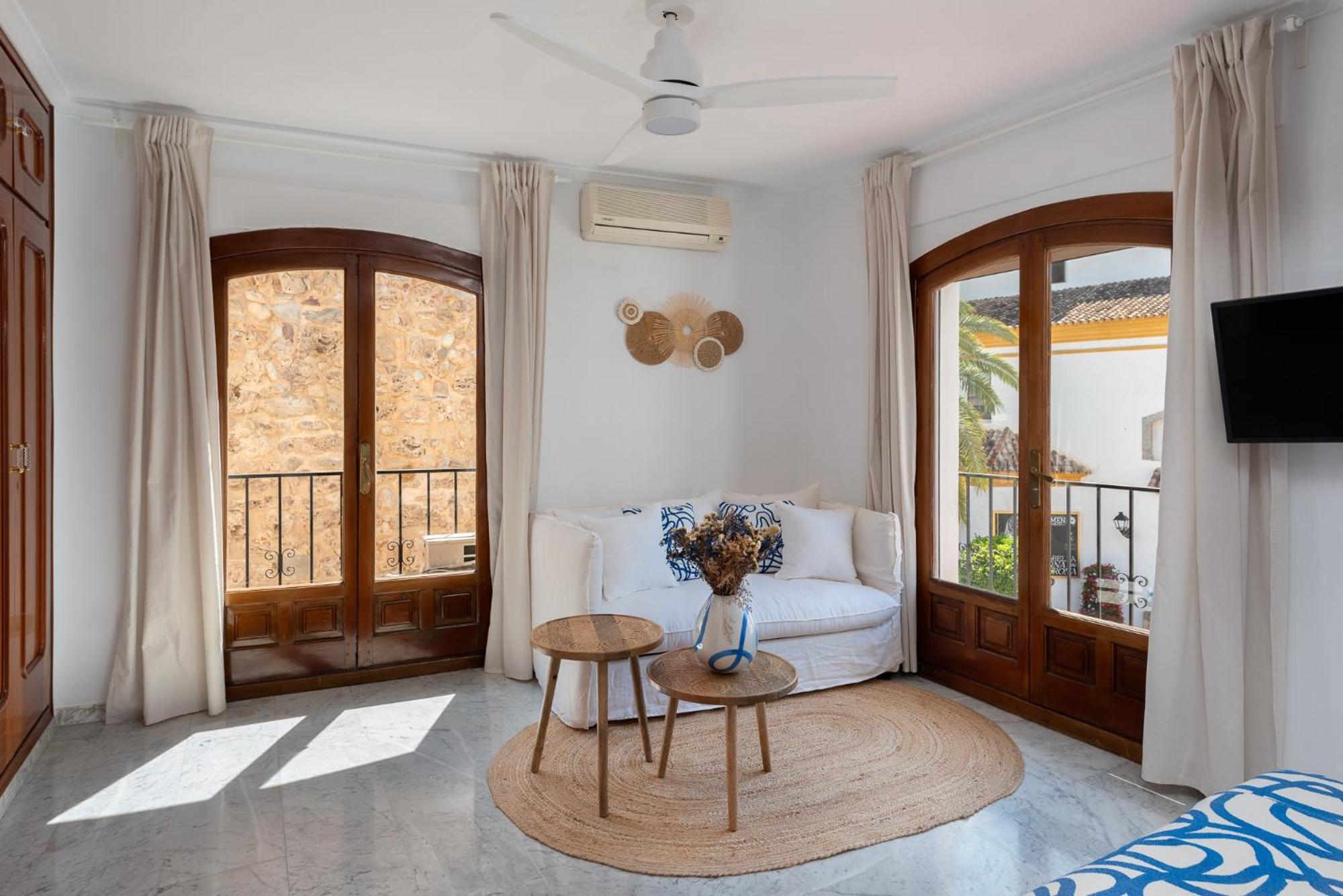 Encantadora Casa En El Casco Antiguo De マルベーリャ エクステリア 写真