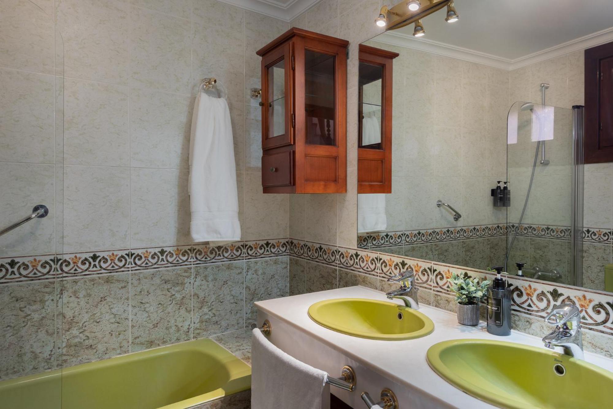 Encantadora Casa En El Casco Antiguo De マルベーリャ エクステリア 写真