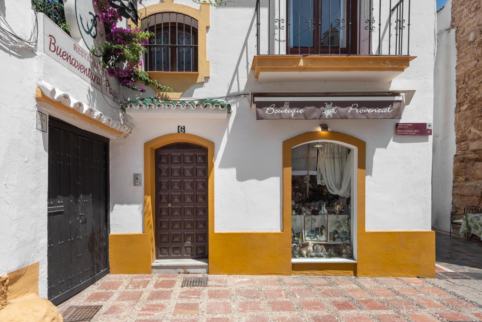 Encantadora Casa En El Casco Antiguo De マルベーリャ エクステリア 写真
